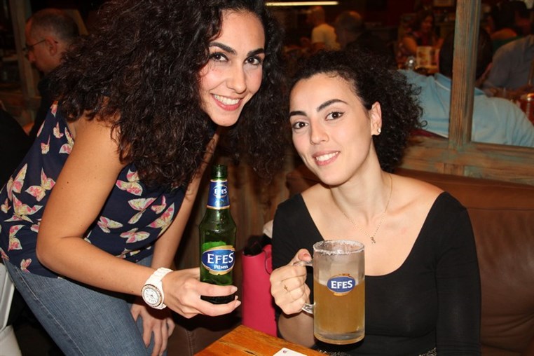 Efes at Caffe Hamra